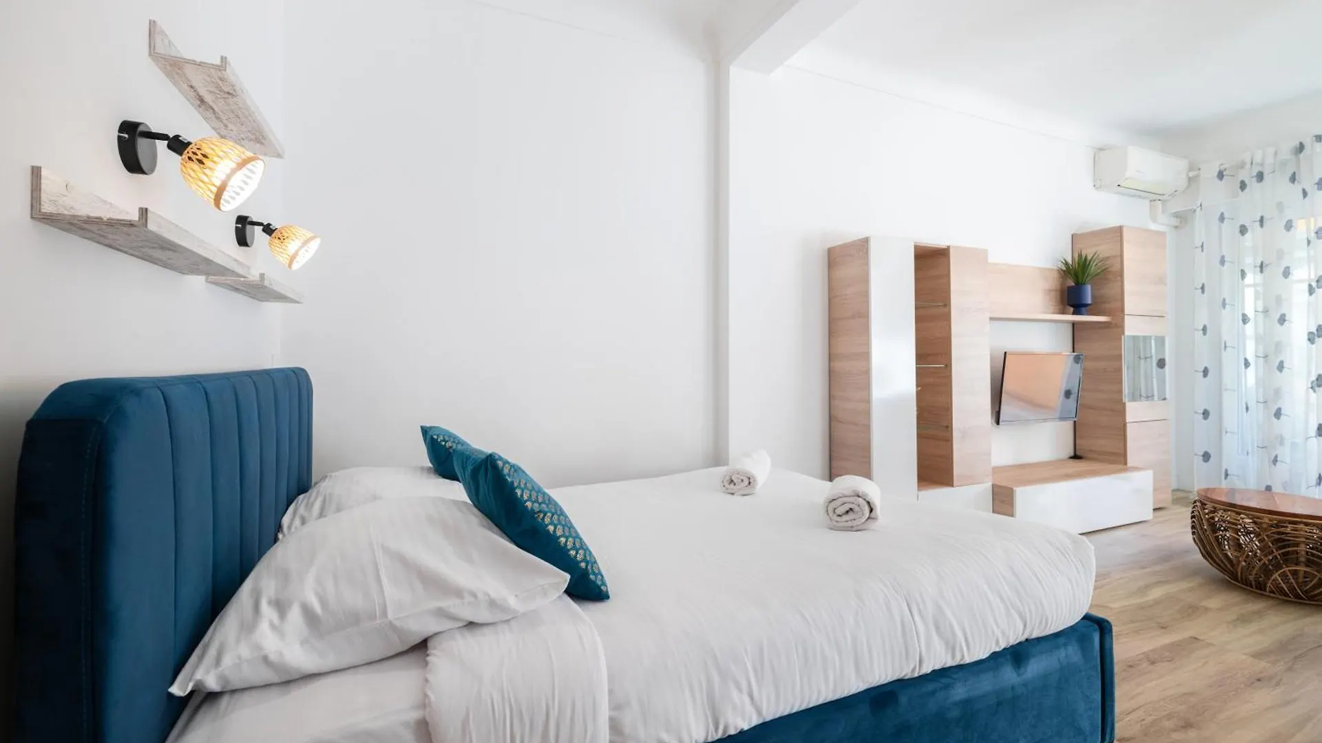 Apartment Castel 2 Studio Renove Au Centre Ville De Menton Gare Sncf